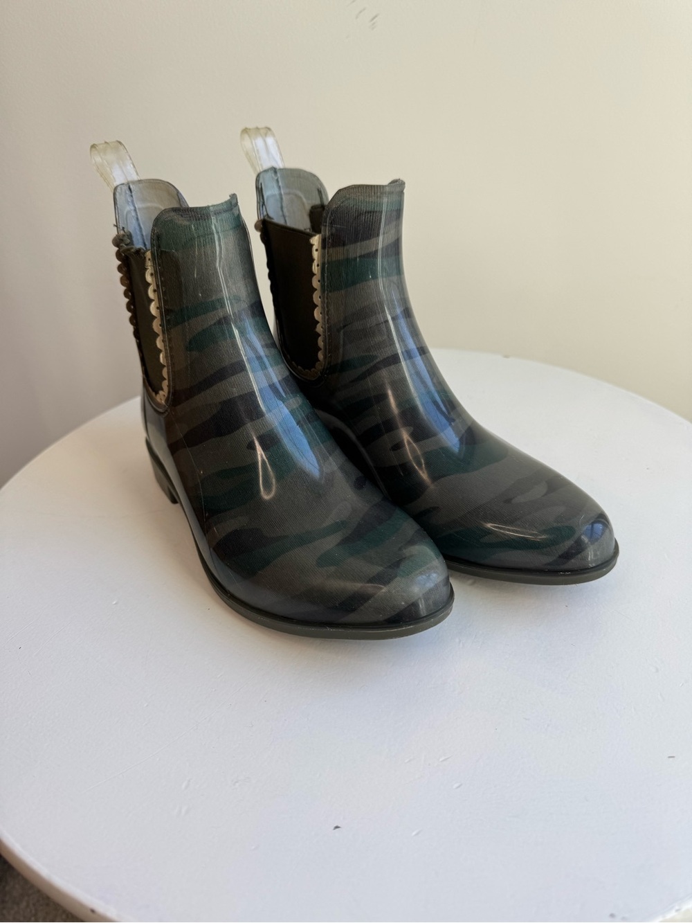 Jack Rogers Green Camouflage Chelsea Rain Booties